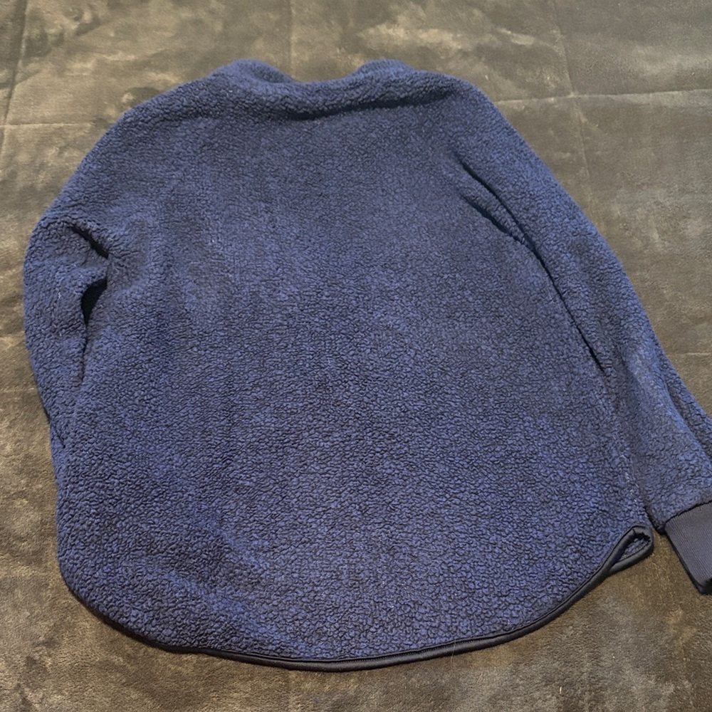 Navy Blue Quilted Pullover Fleece - Picture 7 of 7